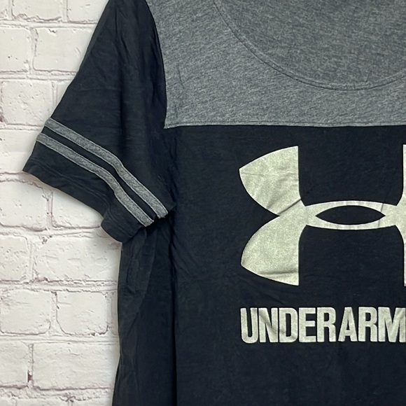 Under Armour Sportstyle Baseball Tee - Picture 5 of 12